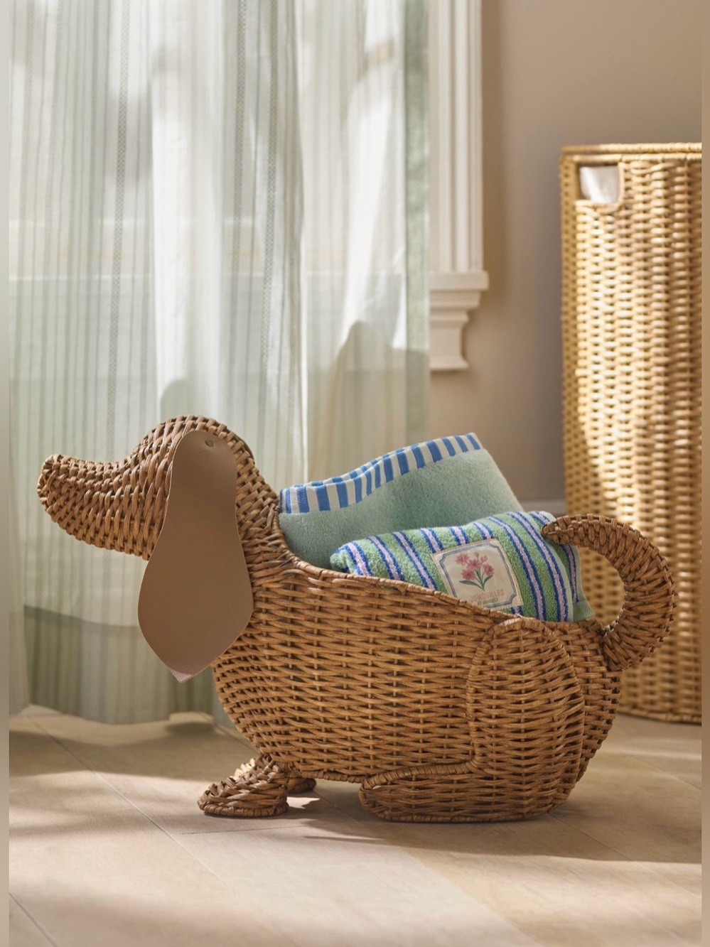 Anthropologie Basset Hound Woven Wicker Basket